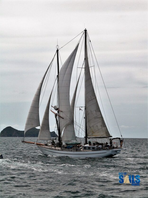 ATAIR: Petersen Yacht - Brigantine 70ft – traditional style
