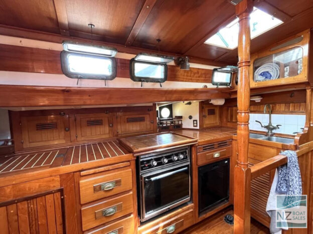 POPPY: William Garden Ketch 16.6m - Image 11