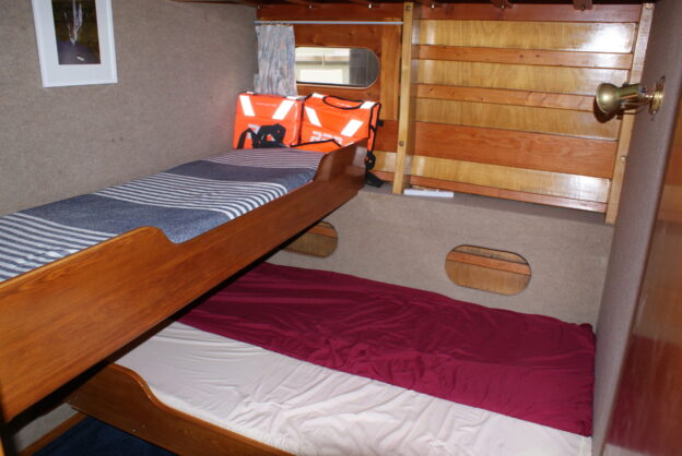 AFFINITY: 18.6 Charter Vessel - Image 18