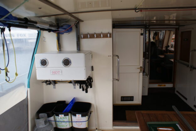 AFFINITY: 18.6 Charter Vessel - Image 36