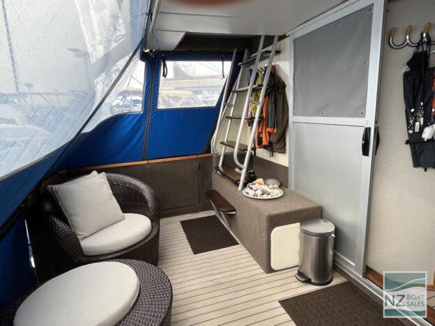 DREAMTIME: Houseboat and Berth Package - Image 6