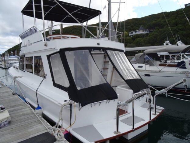 LADY OLIVIA: Hartley Coastal 13.1M - Image 2