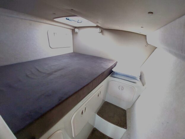 RUM RUNNER: Immaculate 9m Black Cat - Image 16