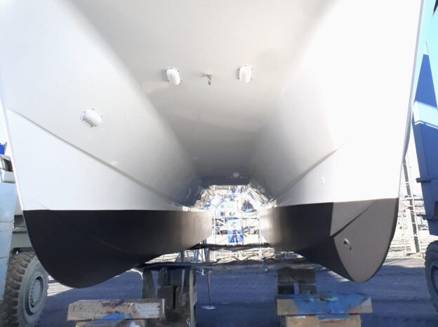 RUM RUNNER: Immaculate 9m Black Cat - Image 19