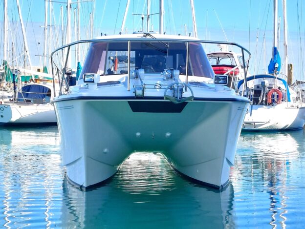 RUM RUNNER: Immaculate 9m Black Cat - Image 2