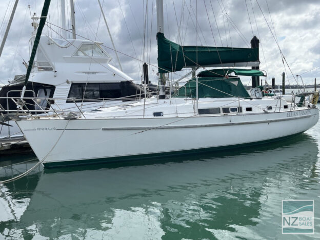 ELLAN VANNIN: Beneteau Oceanis 40 Centre Cockpit Sloop - Image 2
