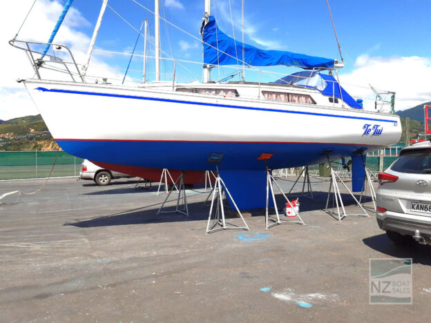 TE TUI: Well Equipped 1986 Raven 31 - Image 15
