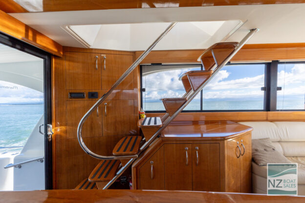BLUE FINN: Maritimo M52 Sky Lounge - Image 11