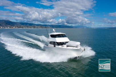 BLUE FINN: Maritimo M52 Sky Lounge