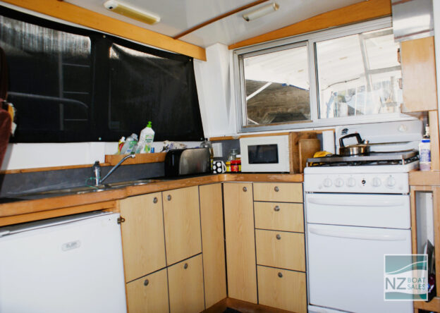 FV STELLA: Alloy Commercial Fishing Vessel - Image 10