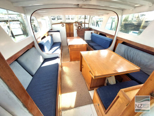 LADY ETHEL: Solid Kauri 34ft 1962 Classic Launch - Image 10