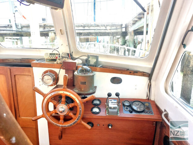 LADY ETHEL: Solid Kauri 34ft 1962 Classic Launch - Image 11