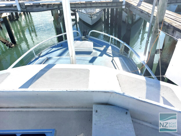 LADY ETHEL: Solid Kauri 34ft 1962 Classic Launch - Image 8
