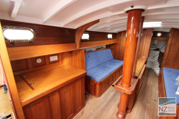 CLARIONET: Howard Chapelle Classic Gaff Rigged Schooner - Image 12