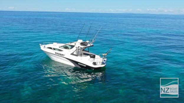 GADGET: Whittley CR 2800 fast power cruiser on trailer - Image 22