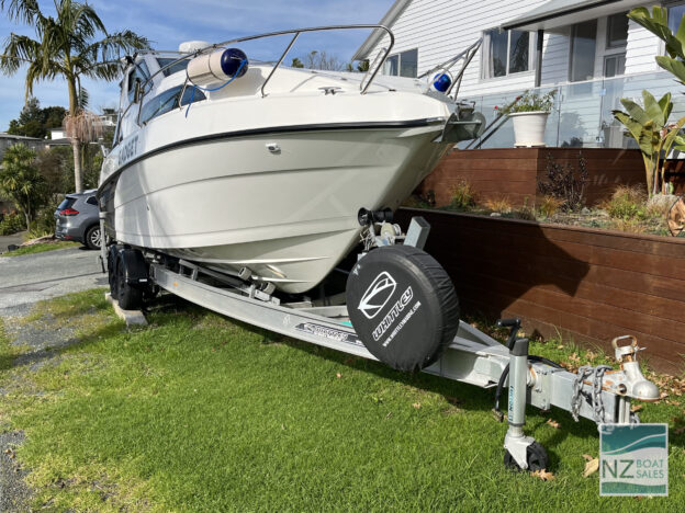 GADGET: Whittley CR 2800 fast power cruiser on trailer - Image 6