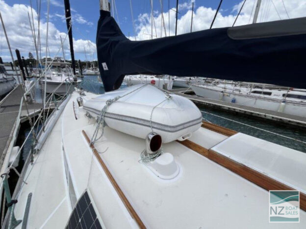 MOOREA: Kettenburg K43 Cruising Sloop - Image 6