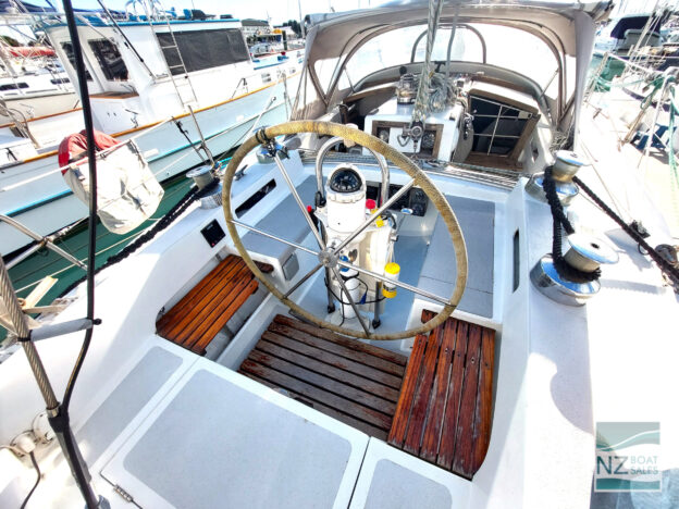 RED HERRING II: Attractive, Proven, Spencer 45 Fast Cruiser - Image 4