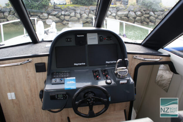 KARA: Kingfisher 900 Multihull with Trailer - Image 11