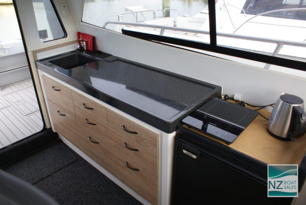 KARA: Kingfisher 900 Multihull with Trailer - Image 13