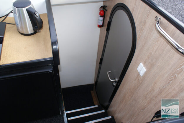 KARA: Kingfisher 900 Multihull with Trailer - Image 14