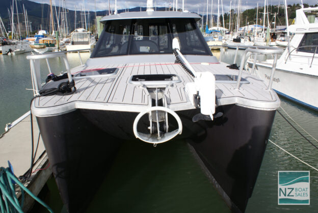 KARA: Kingfisher 900 Multihull with Trailer - Image 2