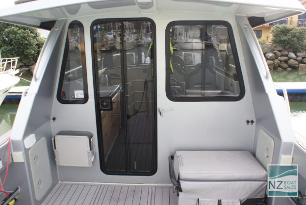 KARA: Kingfisher 900 Multihull with Trailer - Image 6