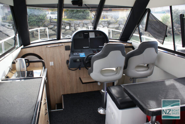 KARA: Kingfisher 900 Multihull with Trailer - Image 9