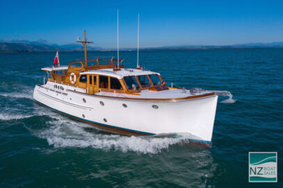 LADY KARITA: Restored Classic Bridgedecker Launch