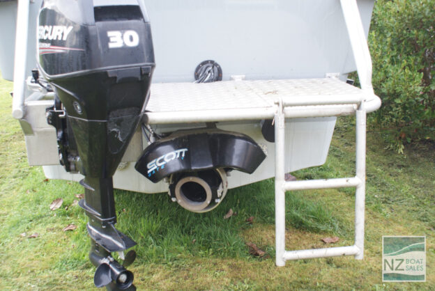 SNOW GOOSE: Fast Commuting Style Vessel with Road-Legal Trailer - Image 17