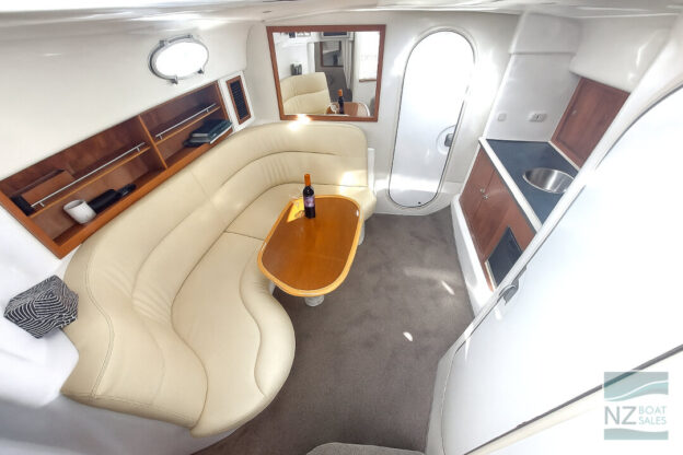 JOIE DE VIVRE – Tidy Sunrunner 3700SE (2006) - Image 8