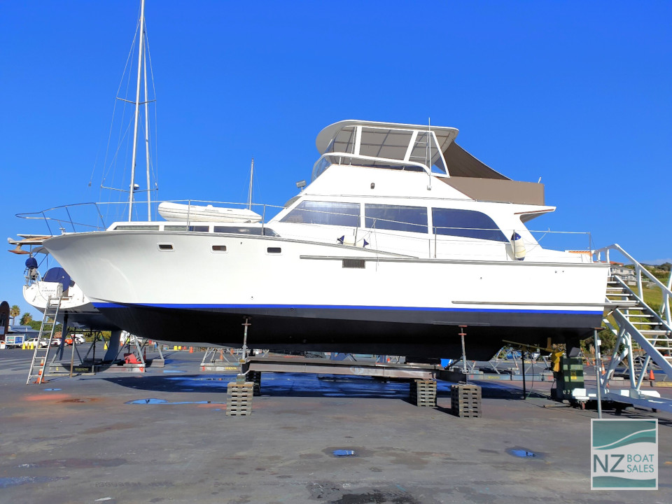 Bentley: immaculate 1979 50ft Pelin- well named! - Image 20