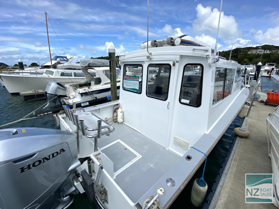 Torea: David Wade designed 28ft Planing Launch - Image 2