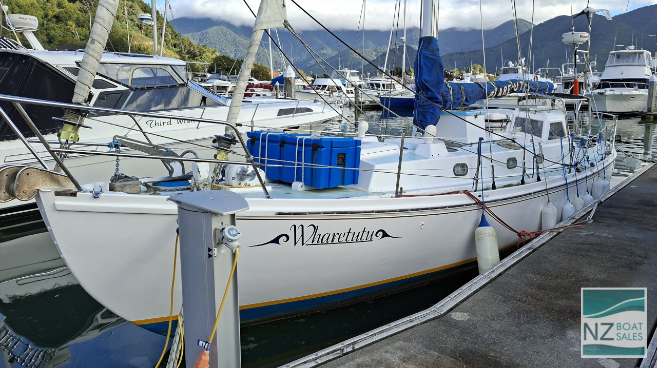 Wharetutu: Solid Kauri Jorgensen coastal cruiser - Image 2