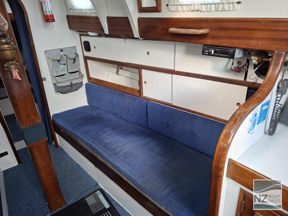 Wharetutu: Solid Kauri Jorgensen coastal cruiser - Image 8