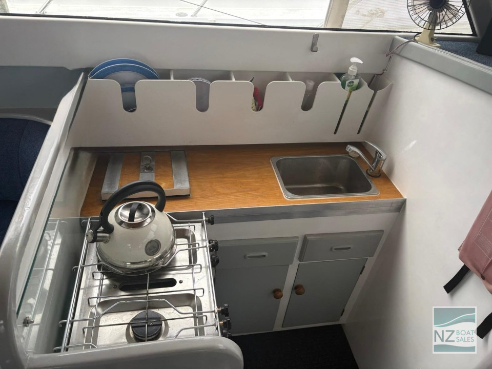 Dream Catcher - 36.6ft Flybridge Game Launch - Image 18