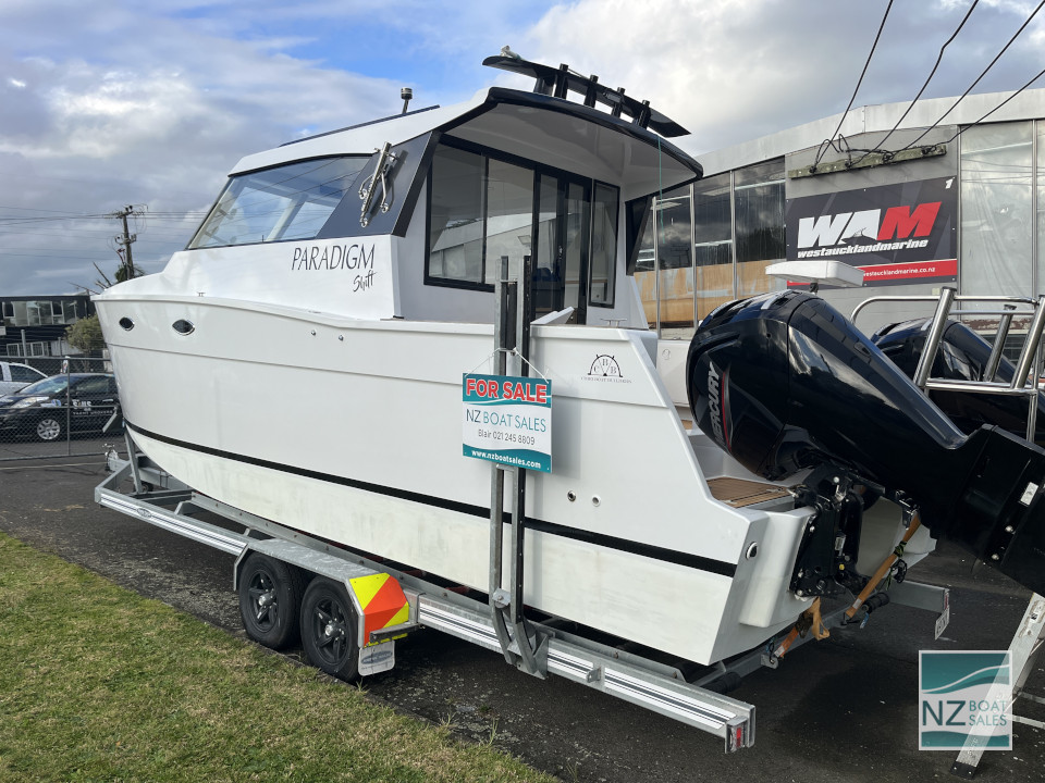 Paradigm Shift – Dan Leech Custom Power Cat – Near-New on Trailer - Image 5