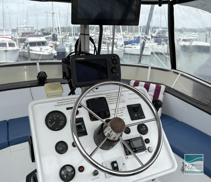 Dream Catcher - 36.6ft Flybridge Game Launch - Image 7