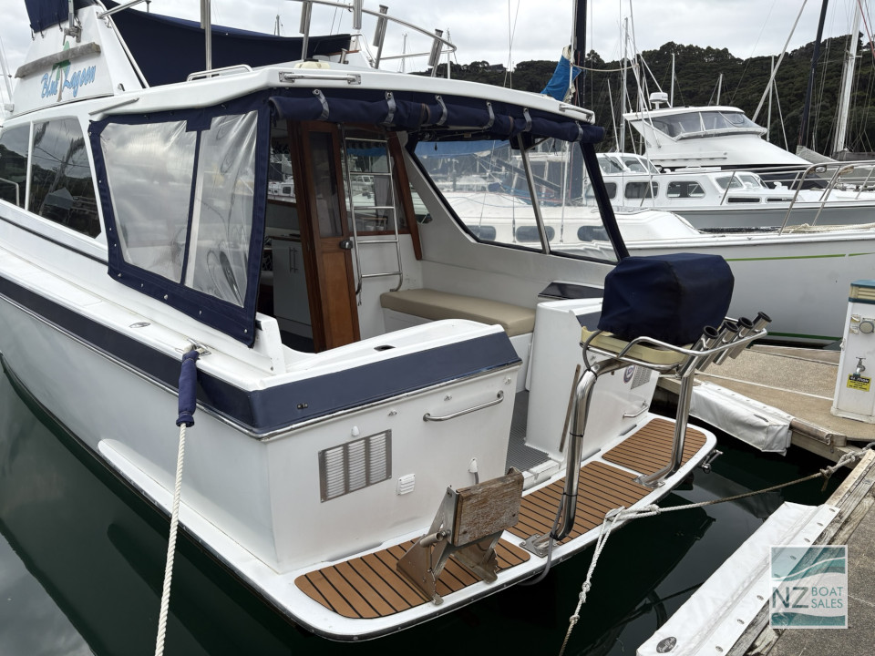 Blue Lagoon — Jim Young Vindex 32, in lovely condition - Image 10