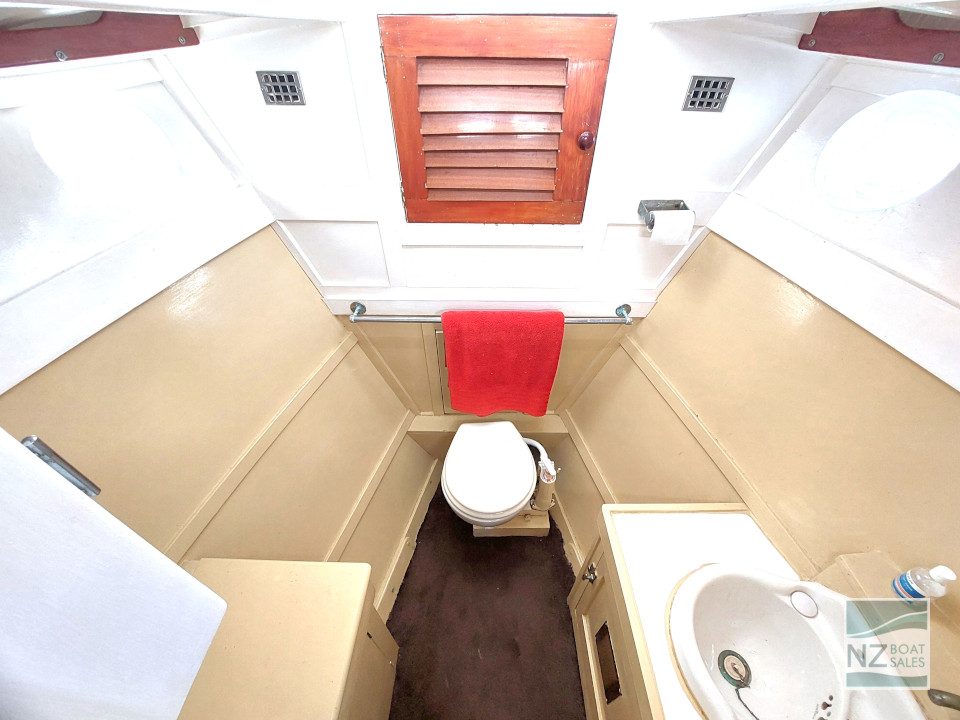 Mandalay — beautiful 36ft 1940 kauri classic - Image 14