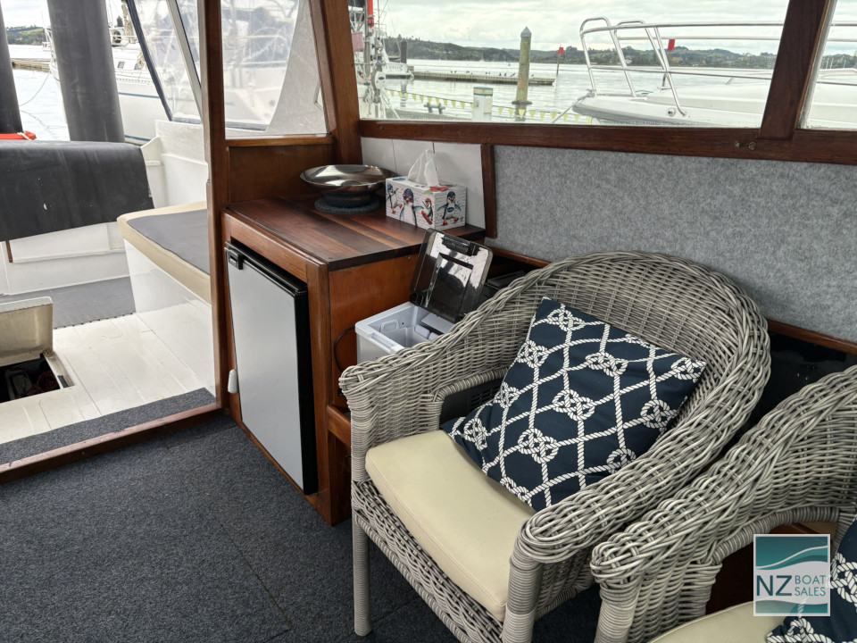 Blue Lagoon — Jim Young Vindex 32, in lovely condition - Image 18
