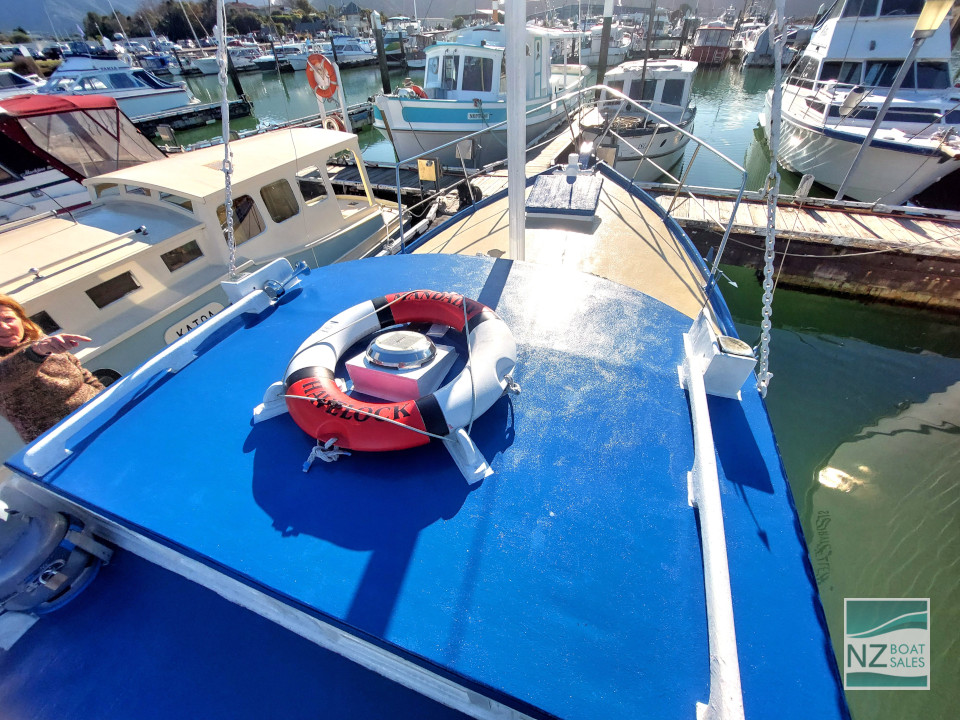 Mandalay — beautiful 36ft 1940 kauri classic - Image 4