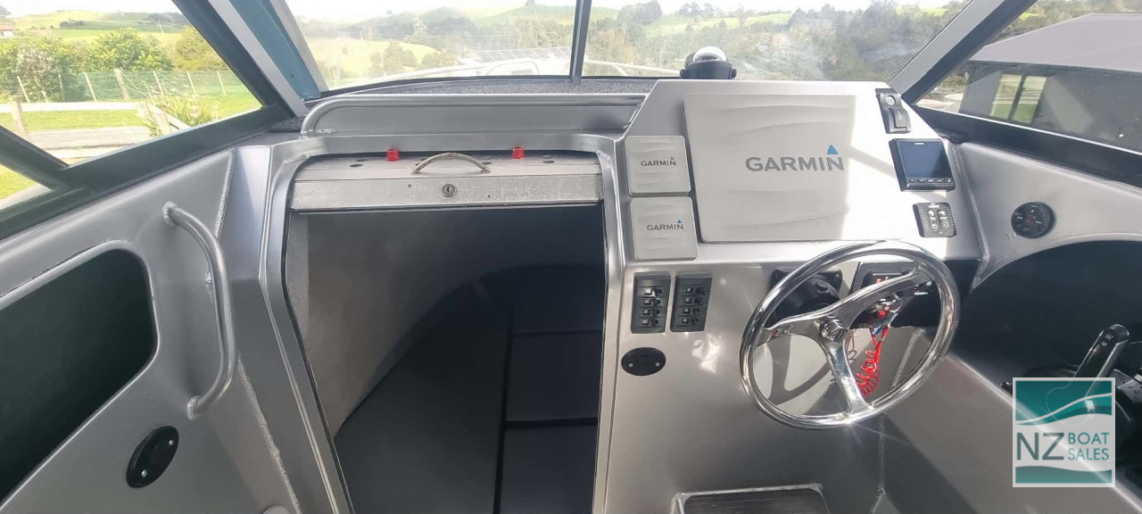 Days Out II — Extreme 885 Centre Cabin. Ultimate Fishing Machine - Image 3