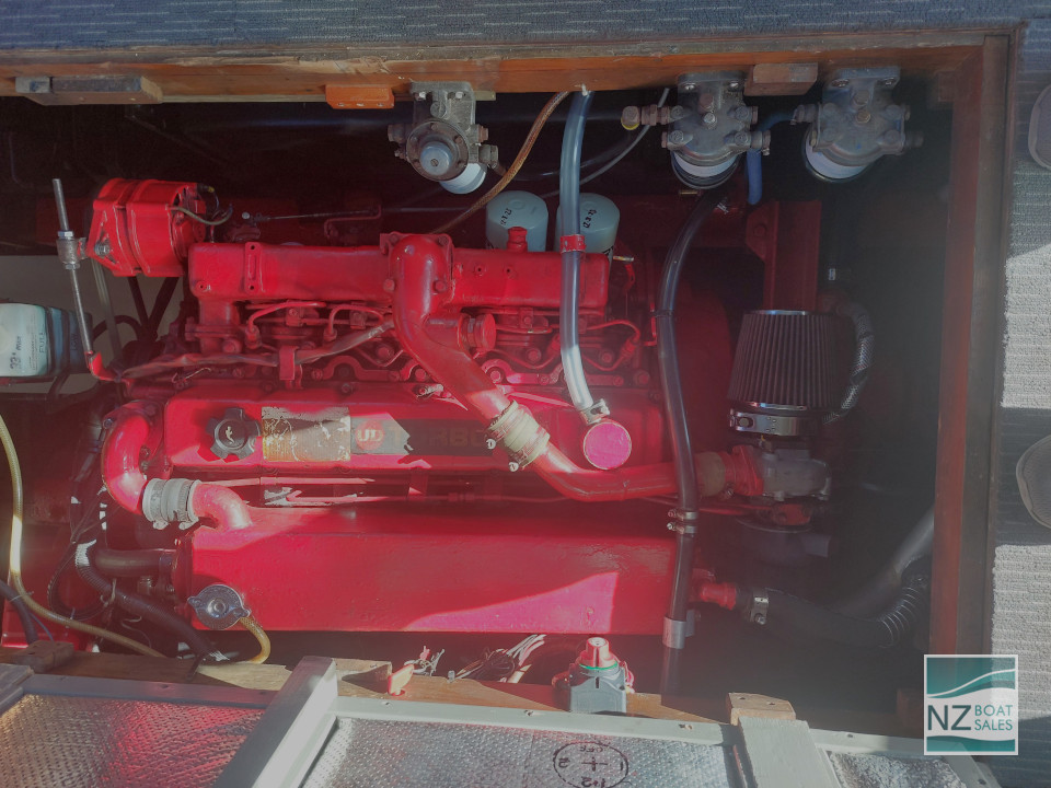 Seacrest — Tidy 1980 Hartley 30 Sounds Cruiser - Image 12