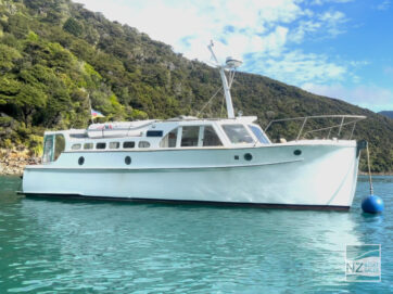 Yasawa — 1952 34 ft Kauri Bridge-decker