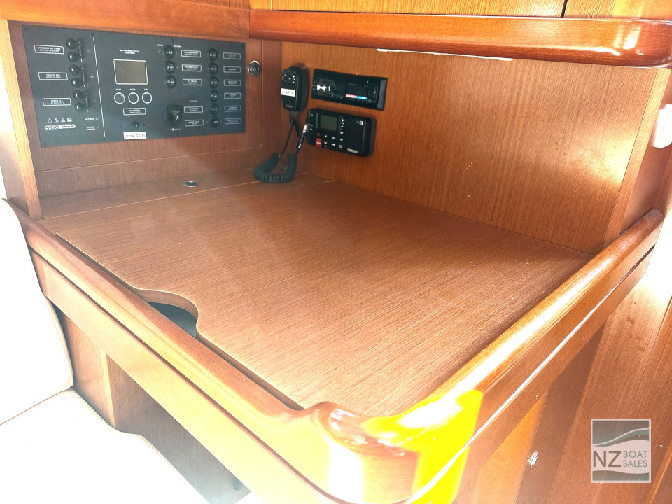 Sailfish — Tidy 2012 Beneteau Oceanis 37 - Image 11
