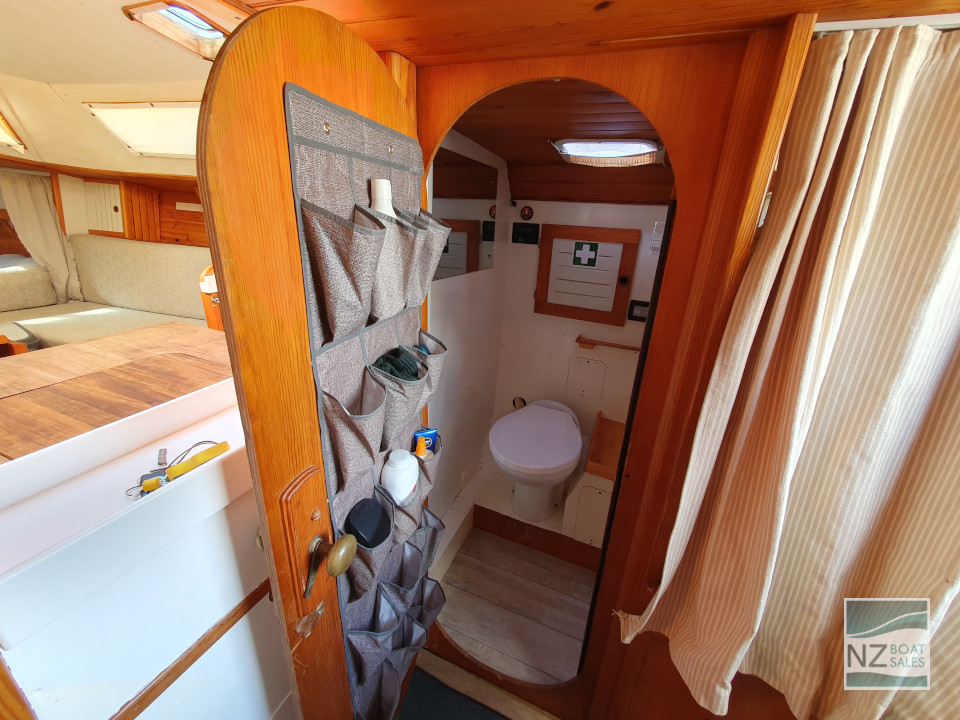 OUMA — World-Cruising 42 ft Steel Yacht, 1995 - Image 14
