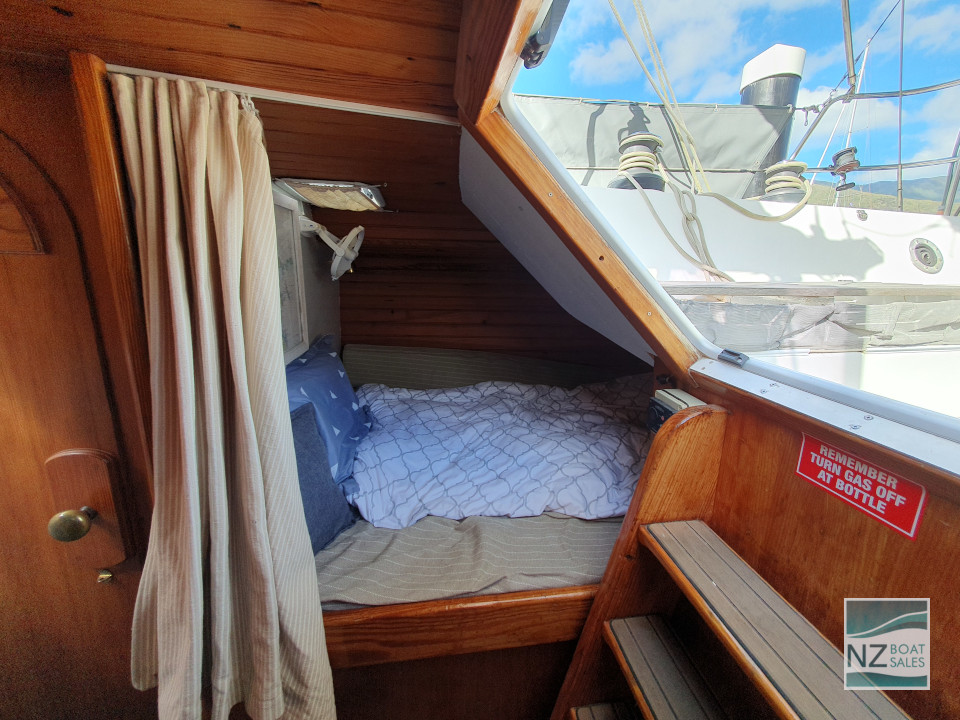 OUMA — World-Cruising 42 ft Steel Yacht, 1995 - Image 15