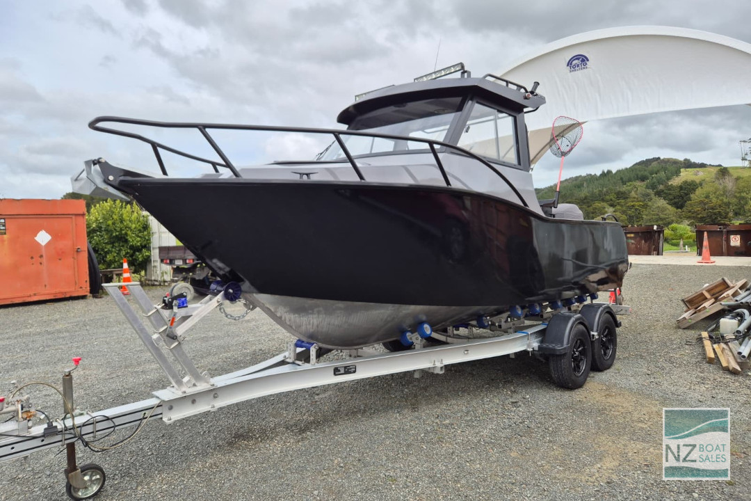Profisher 625 Hardtop aluminium trailer boat