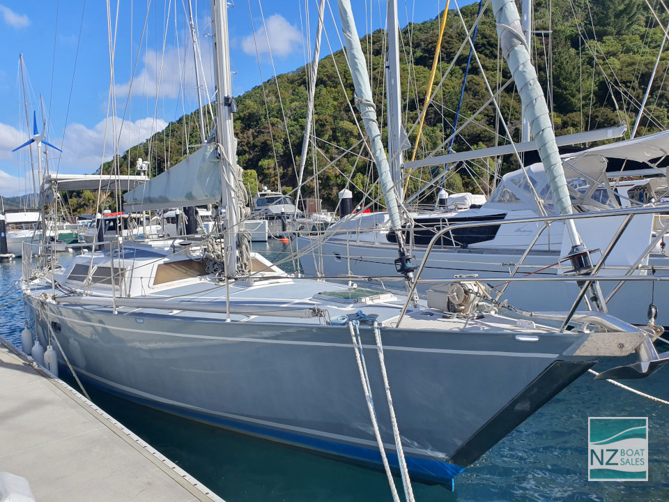 OUMA — World-Cruising 42 ft Steel Yacht, 1995 - Image 2